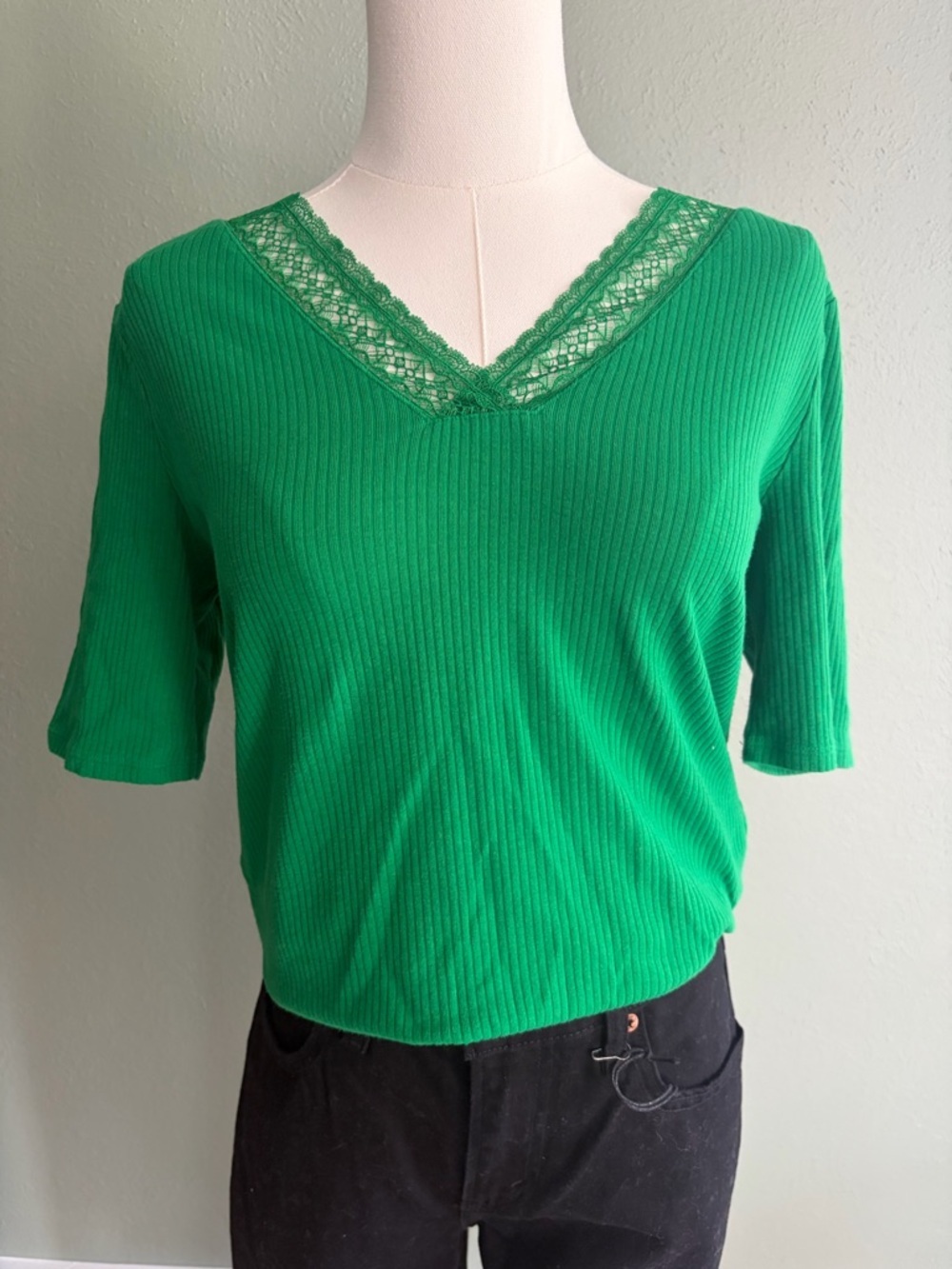 Talbots Bright Green Petite Knit V neck Top